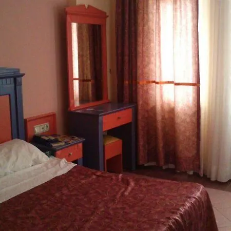 Hotel Drop